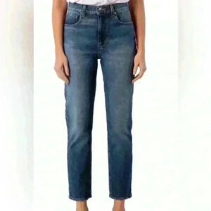 Modern American La Fayette Women’s Jeans In A Vintage Blue Wash Size 28